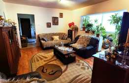 Apartament 2 camere, 54 mp utili, etaj intermediar ,Zona Soarelui