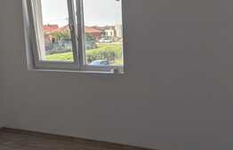 Casa tip triplex, 70 mp utili, 280 mp teren, zona accesibila, Mosnita Noua