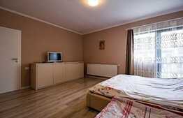 Casa tip duplex, 200 mp utili, 382 teren,  Dumbravita Lac