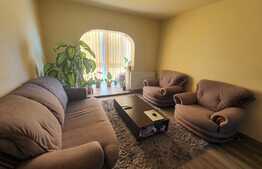 Apartament de 3 camere, 66 mp, zona Lipovei, etaj intermediar