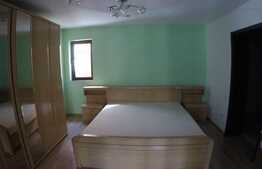 Casă individuală în zona Ronaț cu garaj și anexe, 93 mp, teren 701 mp