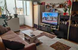 Apartament 3 camere, semidecomandat, 52mp, zona Cetatii
