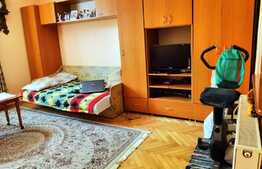 Garsoniera cu terasa la curte comuna, 31 mp utili, zona Fabric