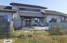 1/3 Triplex de 99 mp utili, imobil nou, in Moşniţa Veche