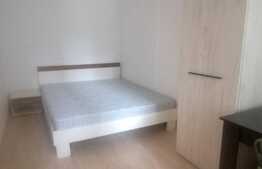 Apartament 3 camere, semidecomandat, etaj intermediar, Piata Doina