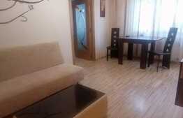 Apartament 3 camere, semidecomandat, etaj intermediar, Piata Doina