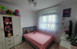Apartament modern de 3 camere, terasa, loc de parcare, Giroc