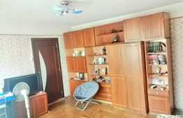 Apartament 3 camere, 66 mp utili, etaj intermediar, zona Sagului