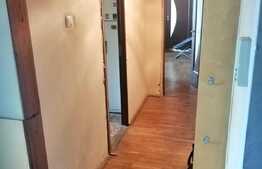 Apartament 3 camere, 66 mp utili, etaj intermediar, zona Sagului
