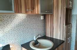 Apartament 3 camere semidecomandat, 54 mp, zona Cetatii