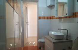 Apartament 3 camere semidecomandat, 54 mp, zona Cetatii