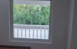 1/2 Duplex de 220 mp utili, teren de 140 mp, Lipovei!