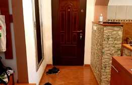 Apartament 3 camere, 2 balcoane, 70 mp utili, zona Spitalul Judetean, Girocului