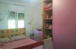 Apartament 3 camere, decomandat, 73mp, Semicentral