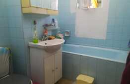 Apartament 3 camere, decomandat, 73mp, Semicentral