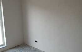 Duplex 1/2 teren 305 mp, 70 mp utili in cartier nou Mosnita Veche