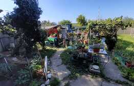 Garsoniera cu o suprafata de 35 mp, zona Balcescu, curte comuna