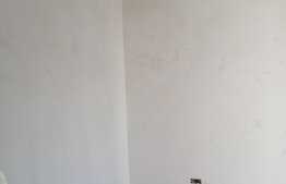 Duplex 1/2 teren 305 mp, 75 mp utili in cartier nou Mosnita Noua