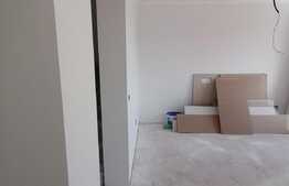 Duplex 1/2, Moşniţa Nouă, teren 317 mp, suprafaţa utilă 105 mp  + terasă 15 mp