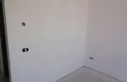 Duplex 1/2, Moşniţa Nouă, teren 317 mp, suprafaţa utilă 105 mp  + terasă 15 mp