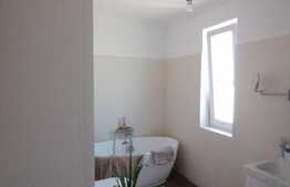 Duplex 1/2, Moşniţa Nouă, teren 317 mp, suprafaţa utilă 105 mp  + terasă 15 mp