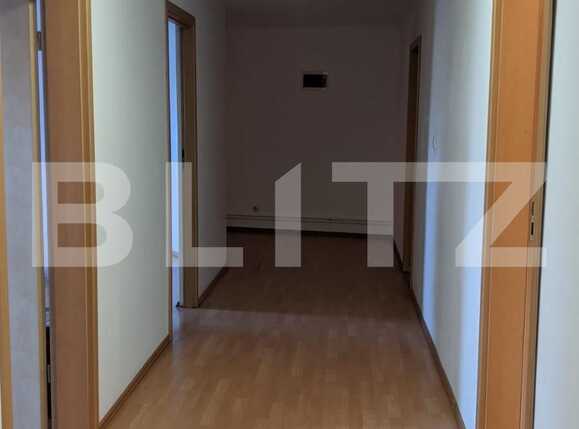 Casa de vânzare 9 camere Lunei - 71237CV | BLITZ Timișoara | Poza4