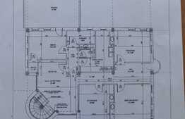 Spatiu Comercial de vanzare cu chirias servicii medicale, zona de Nord