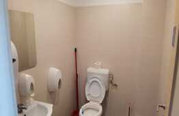 Spatiu Comercial de vanzare cu chirias servicii medicale, zona de Nord