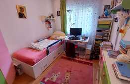 Apartament de 3 camere, decomandat, 70 mp, zona Aradului, 2 balcoane