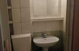 Garsonieră de vanzare, etaj intermediar