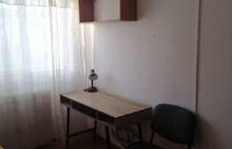 Garsonieră de vanzare, etaj intermediar