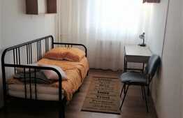 Garsonieră de vanzare, etaj intermediar