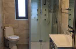 Casa individuala la cheie, 261 mp utili, teren aferent 470 mp, Aradului