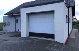 Casă individuală, 210 mp şi teren 900 mp, Calea Torontalului