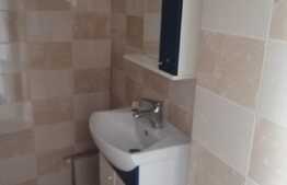 Apartament de 2 camere, 64 mp, pod de 40 mp, cu garaj, zona Bălcescu!