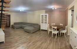 Casă unifamilială sau pentru 2 familii, 170 mp utili, teren 400 mp, în zona Lipovei