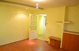 Apartament 3 camere, 64 mp, zona Lipovei