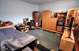 Casa la curte comuna, 69 mp utili, Timisoara!