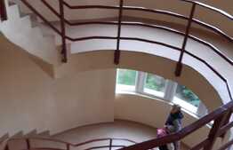 Apartament cu 3 camere, etaj intermediar, zona Calea Sagului