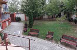 Apartament cu 3 camere, etaj intermediar, zona Calea Sagului