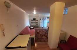 Apartament cu 3 camere, etaj intermediar, zona Calea Sagului