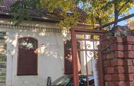 Casa de vanzare, 408 mp utili, pretabil spatiu comercial/locuinta, Zona Iosefin