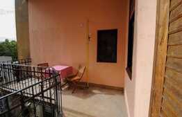 Apartament 2 camere, semidecomandat, 56 mp, zona Sinaia