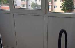 Apartament 3 camere, semidecomandat, 52 mp, zona Dambovita