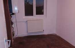 Apartament de 4 camere modicat la 3 camere pentru o bucătărie mare, 68 mp, zona Bd. Cetății!