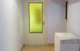 Apartament de 4 camere modicat la 3 camere pentru o bucătărie mare, 68 mp, zona Bd. Cetății!