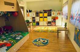 Casa individuala de vanzare, 200 mp utili, teren 600 mp, mobilata si utilata, Dumbravita