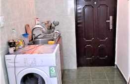 Aprtament cu 1 cameră, 26mp, intermediar, zona Calea Lipovei!