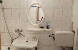 Aprtament cu 1 cameră, 26mp, intermediar, zona Calea Lipovei!