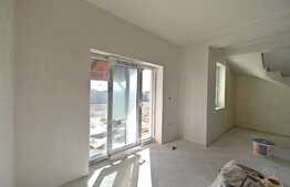 Duplex superb de vanzare, 320 mp teren, in Mosnita Noua